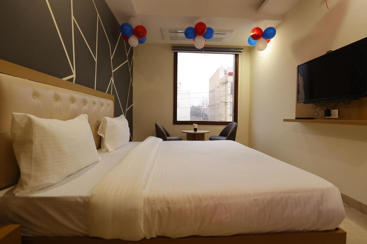 Hotel Bliss Zirakpur المظهر الخارجي الصورة